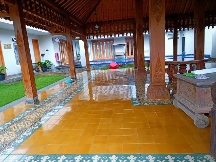 Villa Bali restorasi